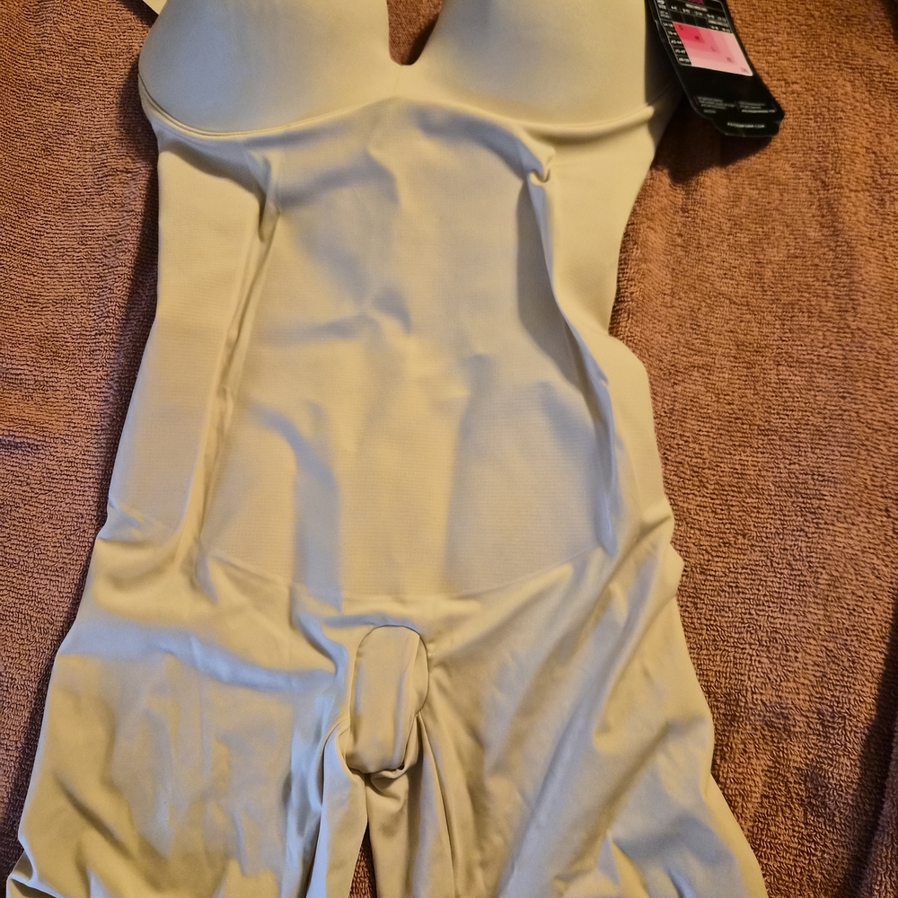 Maidenform Light Tan Shapewear Bodysuit